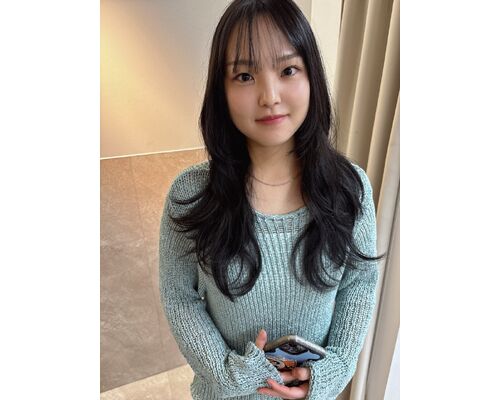 顔周りレイヤーで雰囲気チェンジ｜alana薬院店