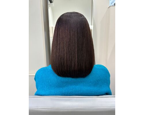 髪質改善縮毛矯正とカラーの同時施術