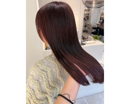 ブリーチなしのチェリーピンクカラー｜髪質や履歴に合わせてご提案