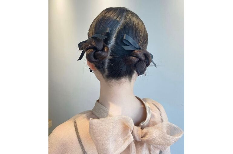 結婚式のお呼ばれや特別な日に｜タイトなヘアセット（2枚目）