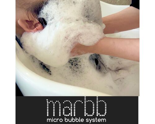 頭皮をほぐすケアを｜PLUTOのヘッドスパとmarbb