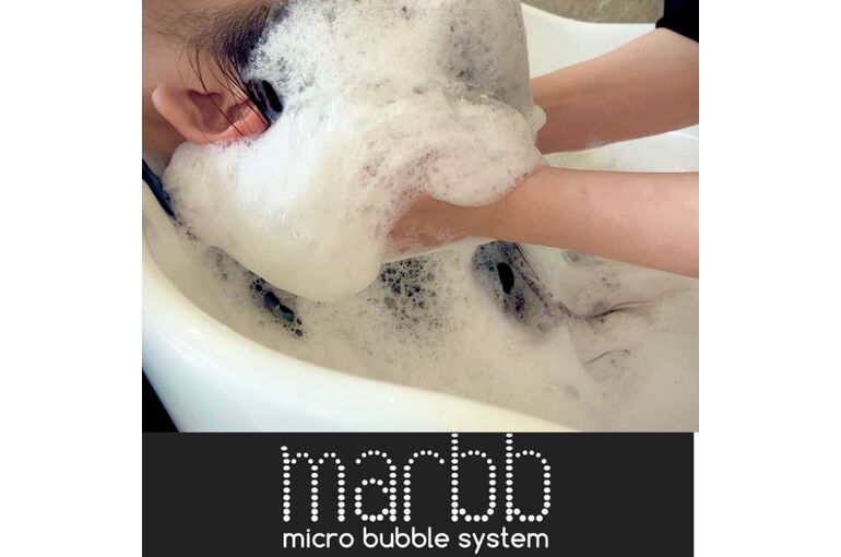 頭皮をほぐすケアを｜PLUTOのヘッドスパとmarbb