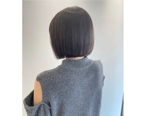 ぱつっとボブで春夏のイメチェン｜似合う長さをご提案