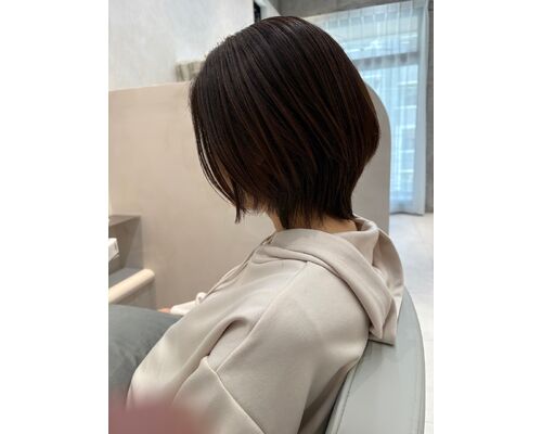 ショートからくびれレイヤーへ｜伸ばす過程も楽しむカット