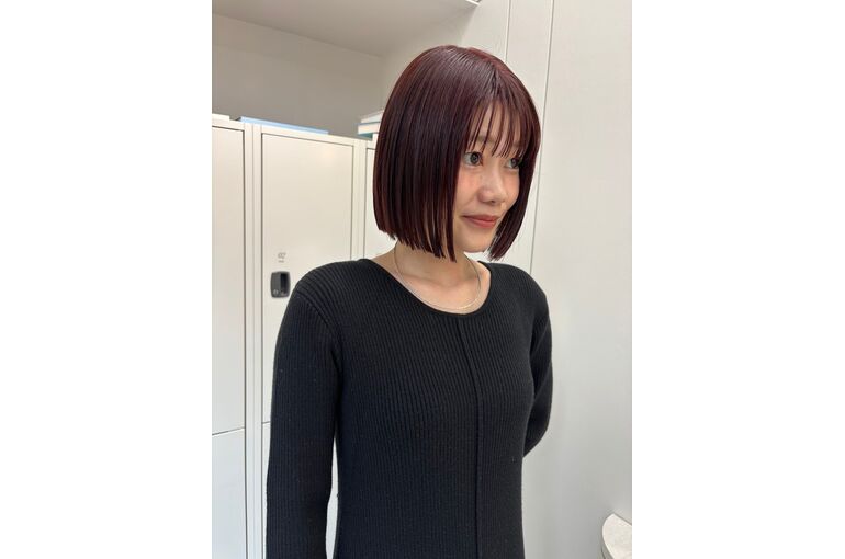 春のスタイルチェンジに｜ぱつっと可愛い切りっぱなしボブ