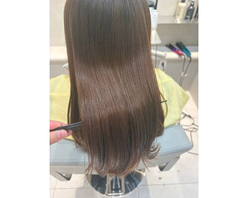 夏の紫外線から守る！カラーの色持ちに悩まれてる方へ