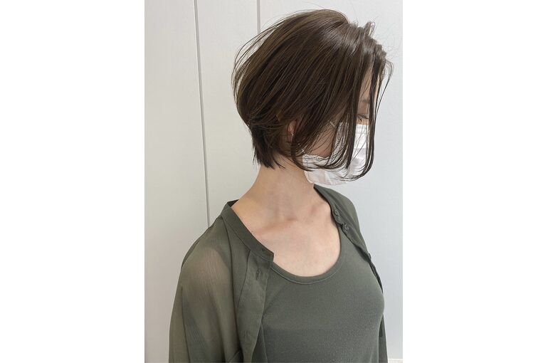 くせ毛を味方に。柔らかく動く“美フォルムショート”
