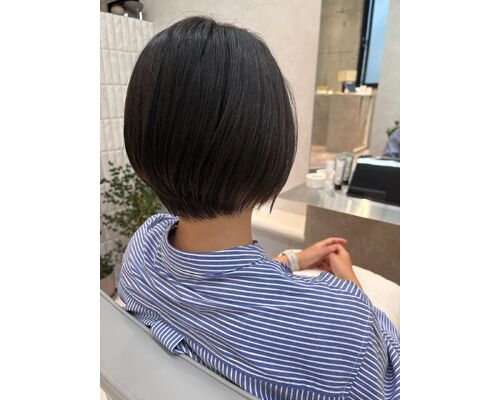 【ショート】似合わせカットで小顔に