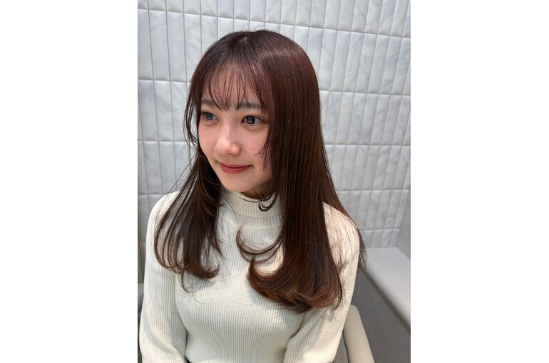 縮毛矯正なのに柔らかく仕上がる秘密！