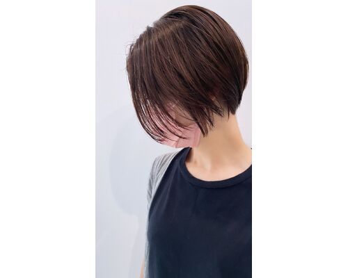 ボリュームが出る大人ショート