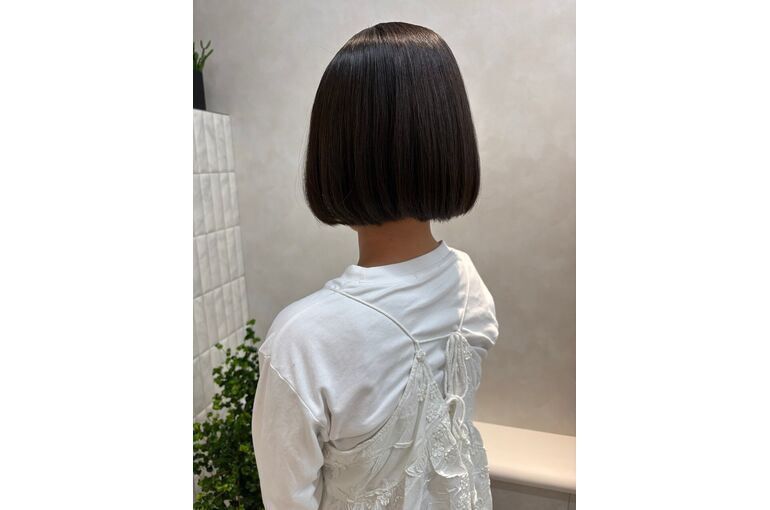 「乾かすだけでまとまる“美フォルムボブ”」