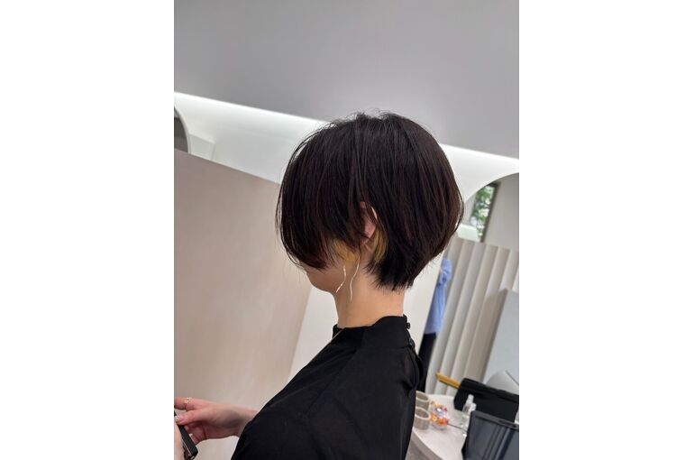 スタイルがより良く見えるショートヘア