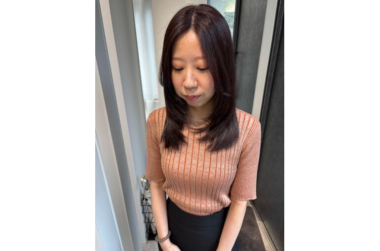 小顔見せが叶う！！顔周りレイヤーの魅力【松崎】