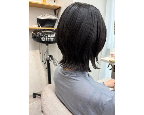 レイヤーで動きプラス！大人可愛いボブウルフ【松崎】