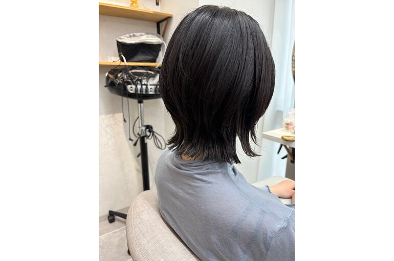 レイヤーで動きプラス！大人可愛いボブウルフ【松崎】