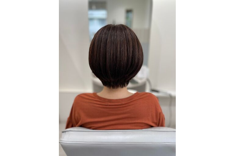 丸みショート×艶で後ろ姿も綺麗に【髪質改善カラー】