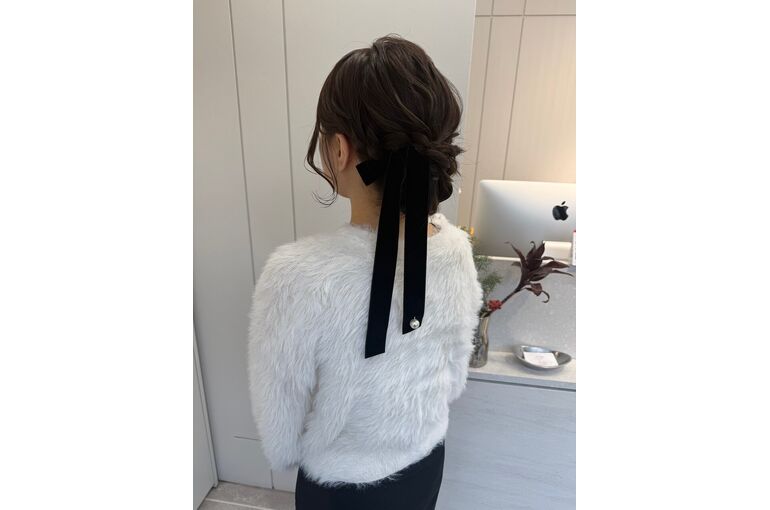9時からヘアセット受付ています（梶原）