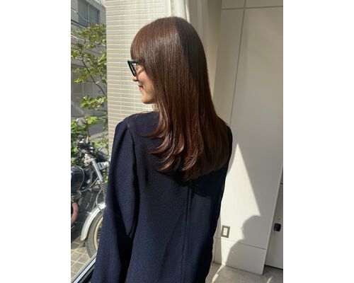レイヤー×明るいベージュの組み合わせ（梶原）