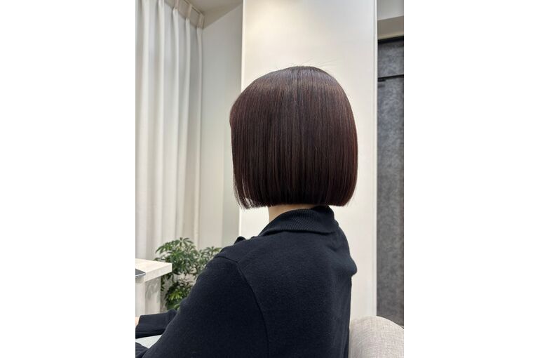 まとまりもツヤも叶う！ボブ髪質改善ストレート