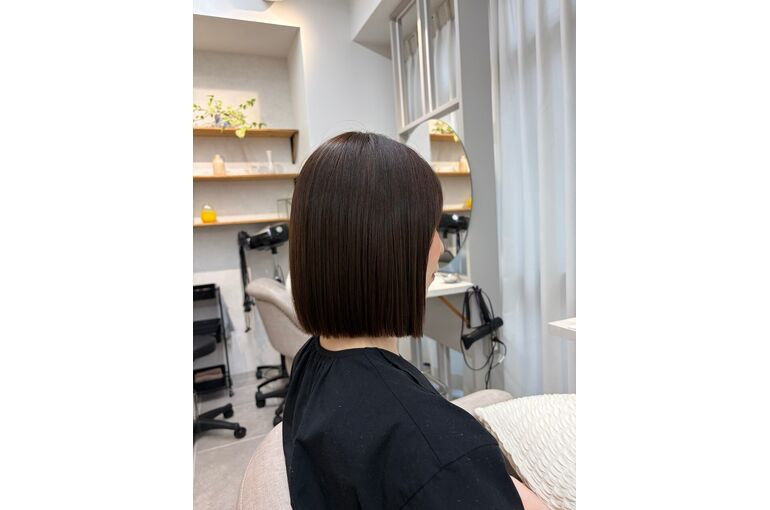 乾かすだけでまとまるパツっとボブ 【松崎】