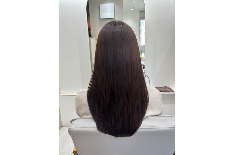 大きめウェーブもドライヤーのみでストレートヘアに
