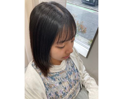 前髪がうねる方へ
