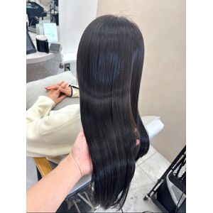 大人女性の自然な艶髪づくり