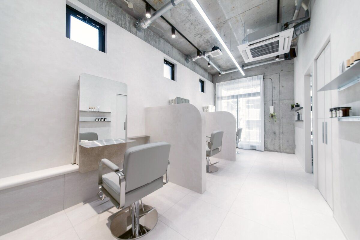 PLUTO平尾店の店内1